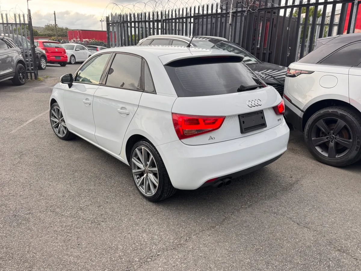 13 AUDI A1 1.4 AUTOMATIC - Image 4