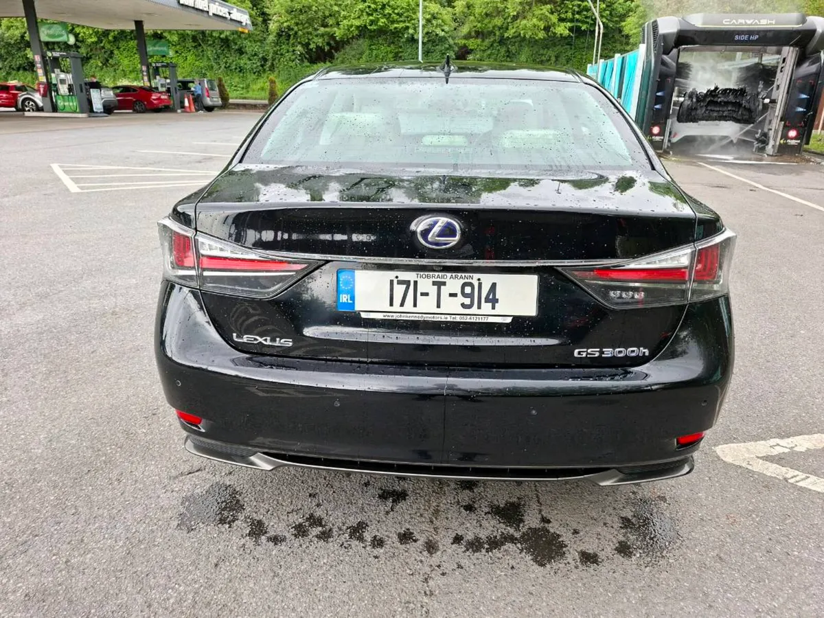 Lexus gs300h - Image 4