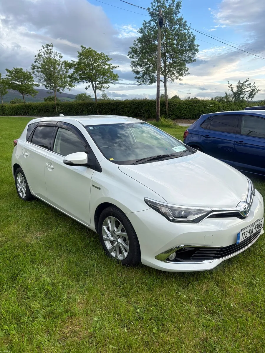 Toyota Auris - Image 1