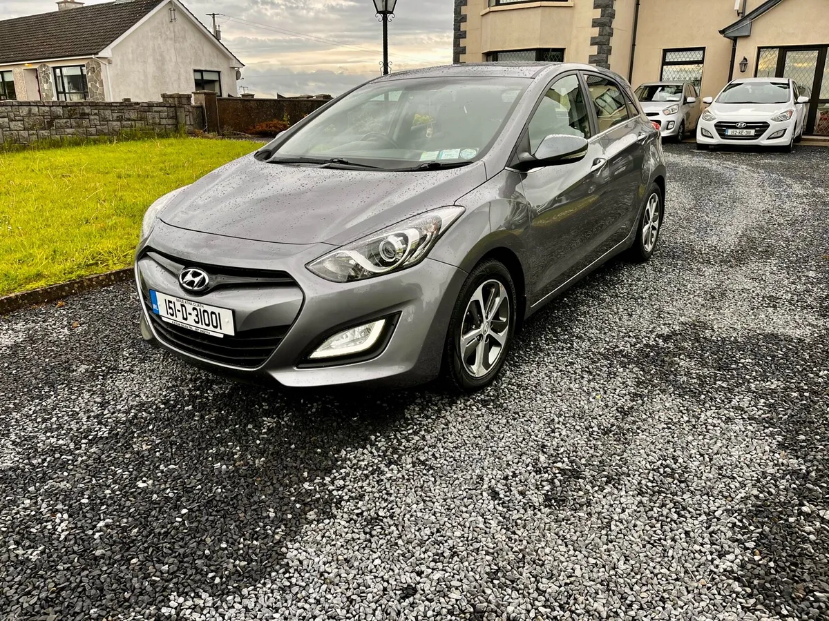 2015 Hyundai i30 1.6 diesel - Image 2