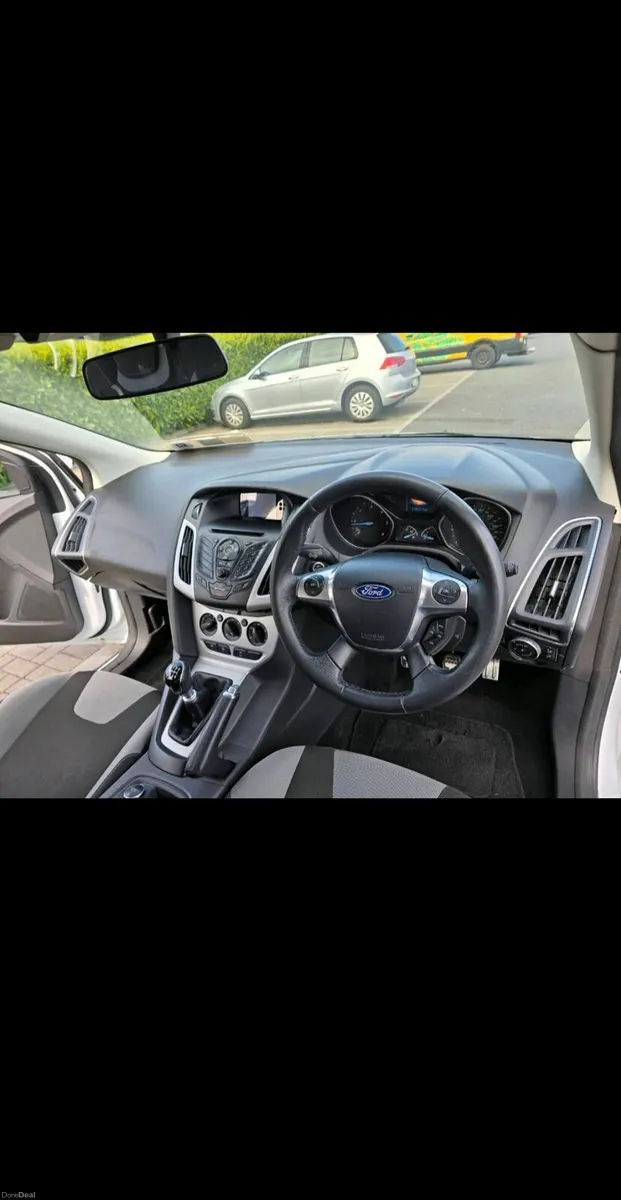 Ford focus zetec S nct 1/27 - Image 4
