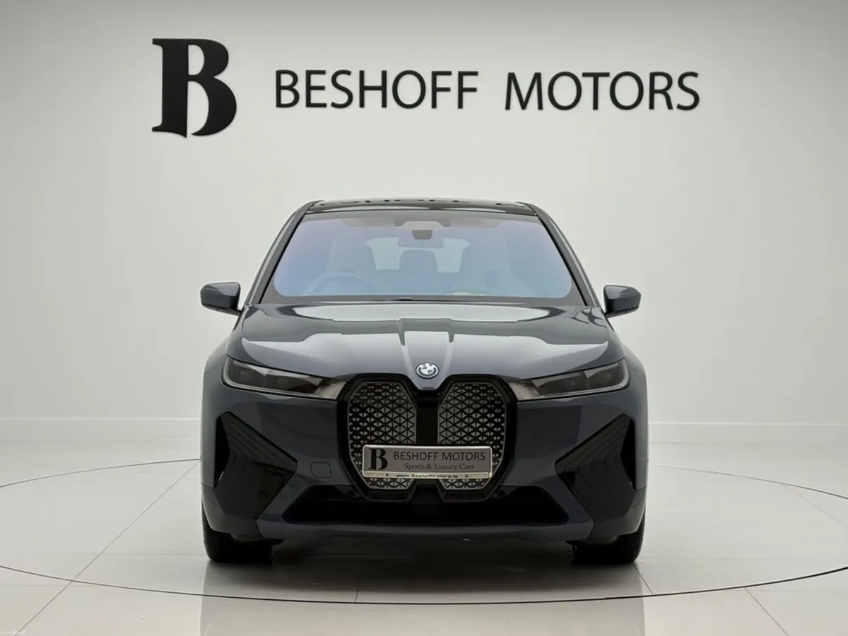 BMW iX 40 M-SPORT X-DRIVE=BEIGE INTERIOR//PAN ROOF - Image 2