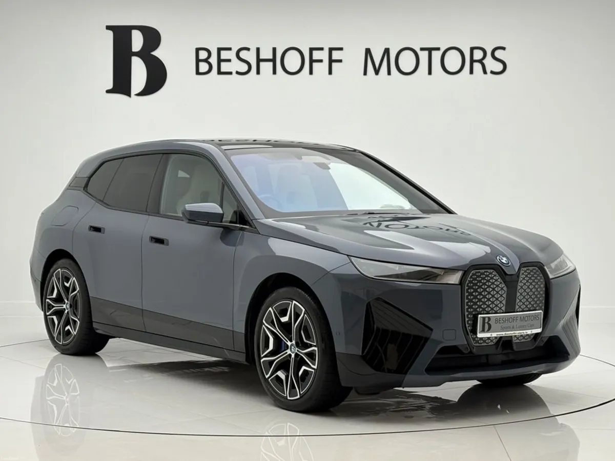 BMW iX 40 M-SPORT X-DRIVE=BEIGE INTERIOR//PAN ROOF - Image 3