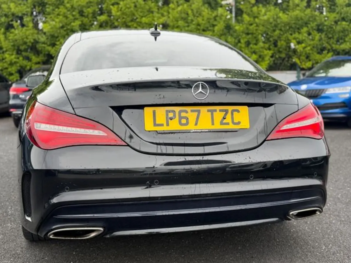Mercedes-Benz CLA CLA 200 D AMG LINE - Image 4