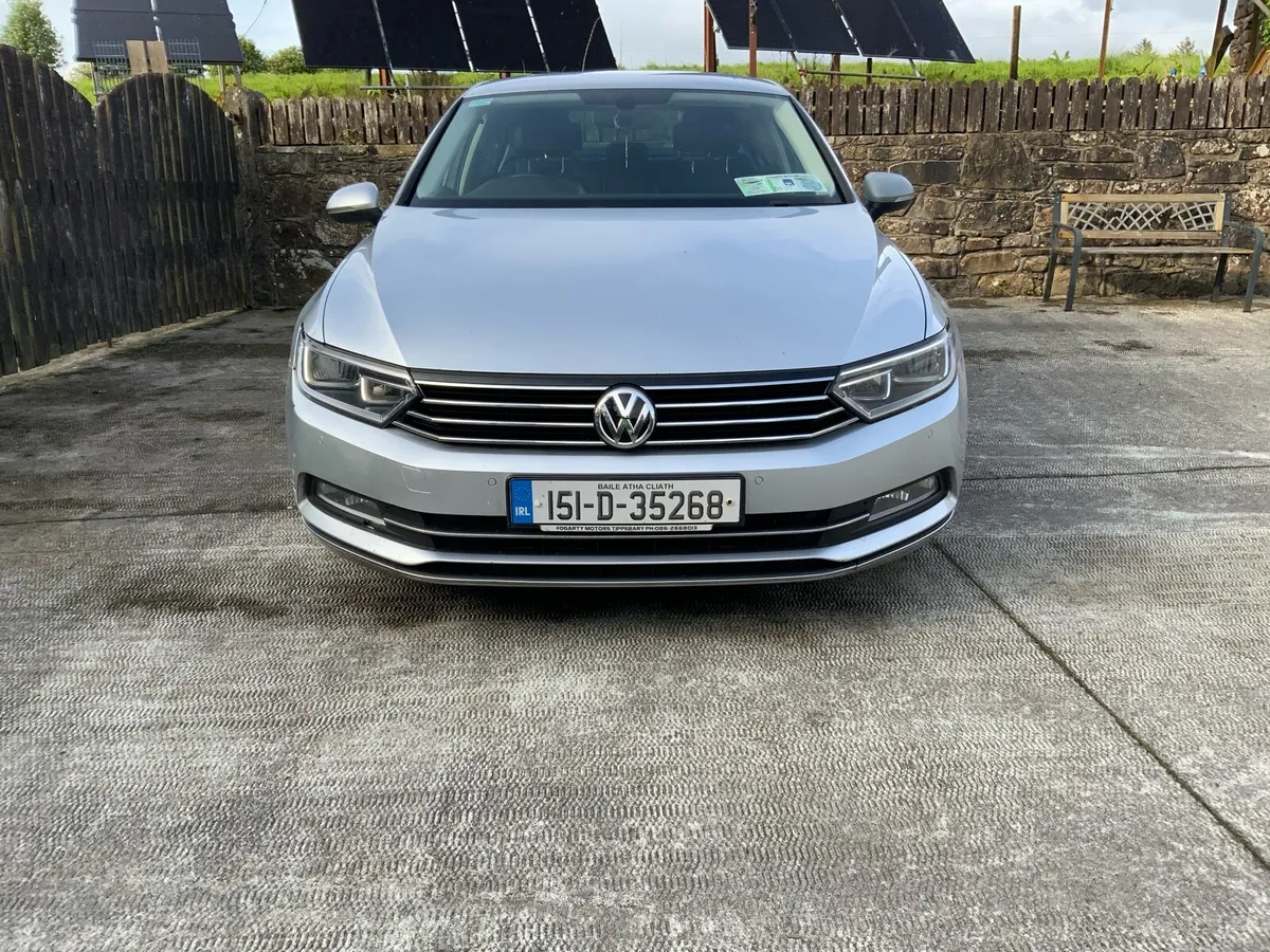 Volkswagen Passat 2.0L Diesel DSG Automatic - Image 3