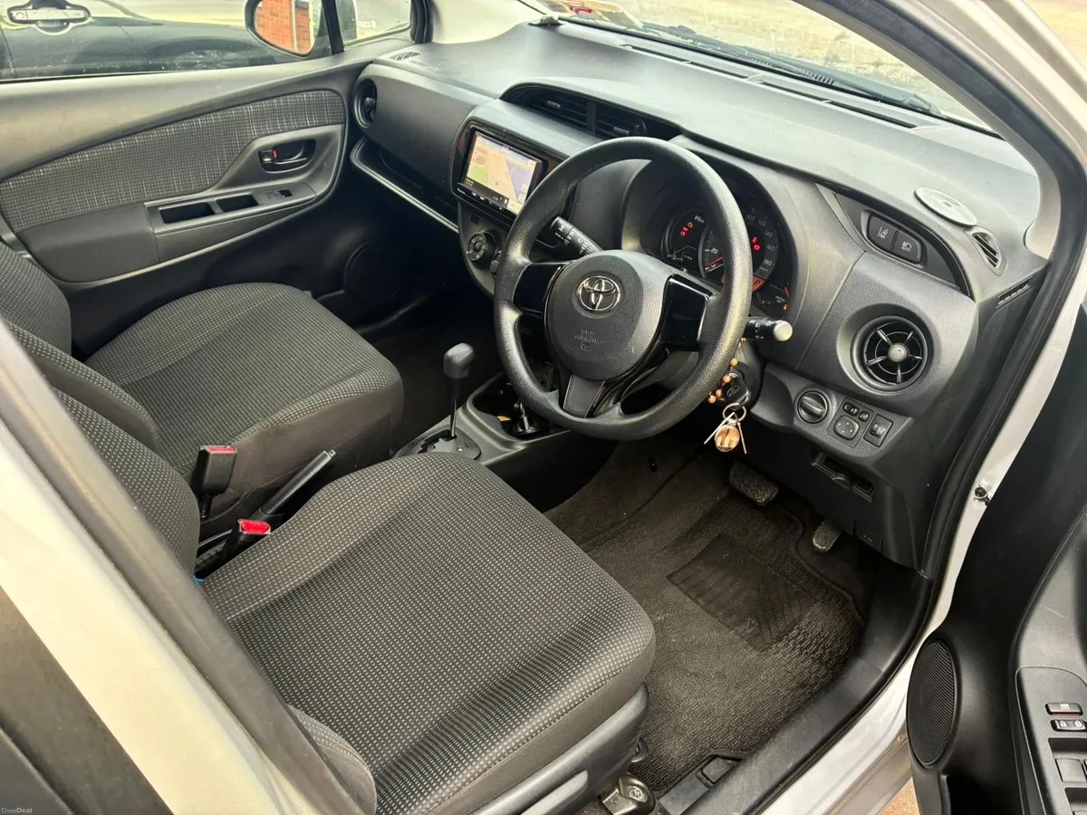 Toyota Vitz 2019 - Image 3