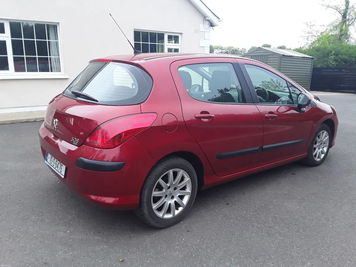 Peugeot 308 2010 - Image 4