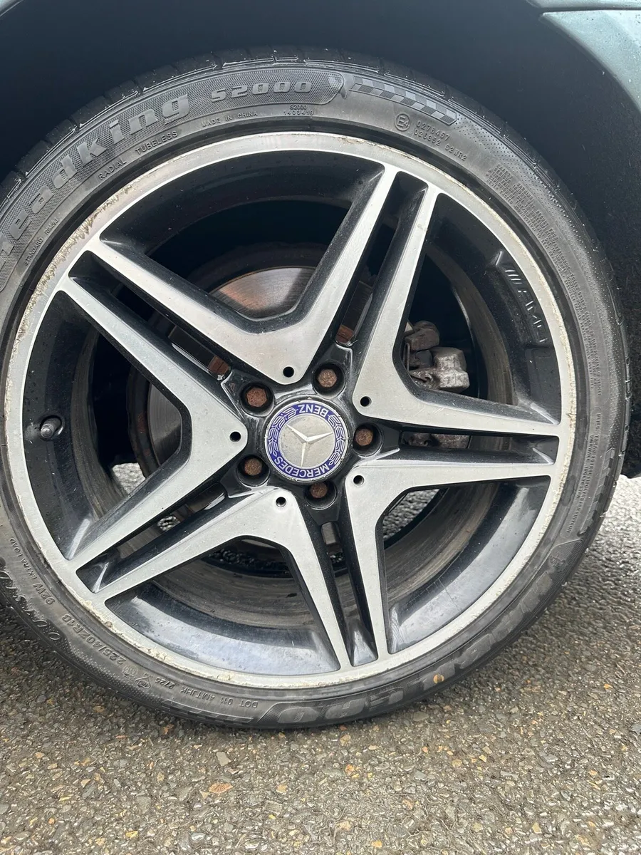 Mercedes C-Class - Image 4