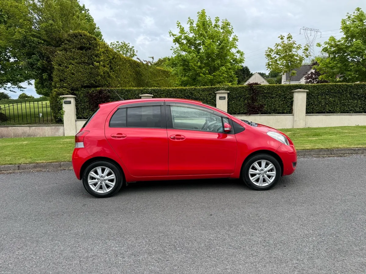 2009 Toyota yaris automatic 126000km NEW NCT - Image 2