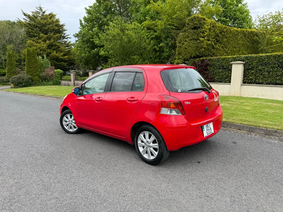2009 Toyota yaris automatic 126000km NEW NCT - Image 4