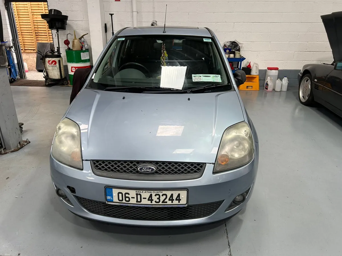 Ford fiesta taxed ncted low mileage - Image 1