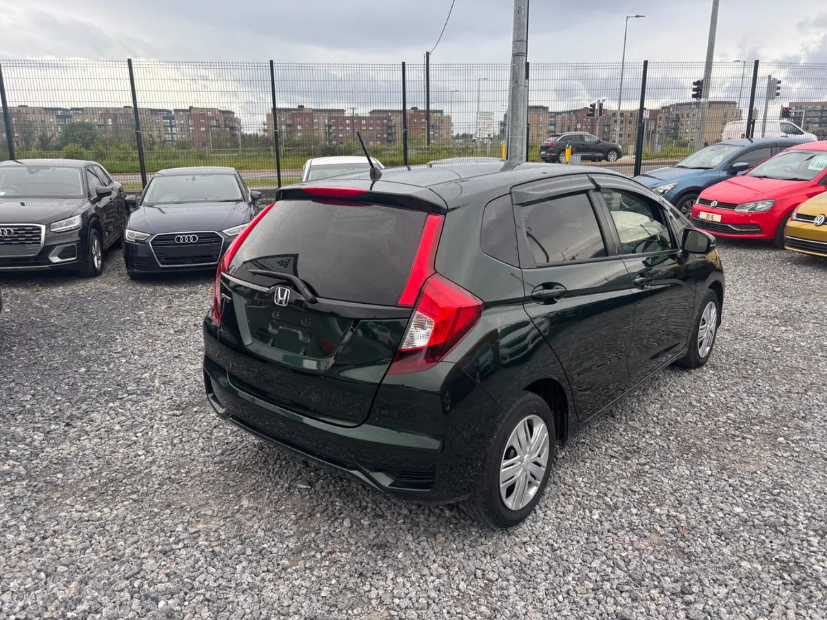 Honda Fit - Image 4