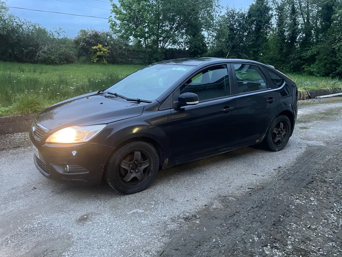 Ford Focus 2009 - Image 1