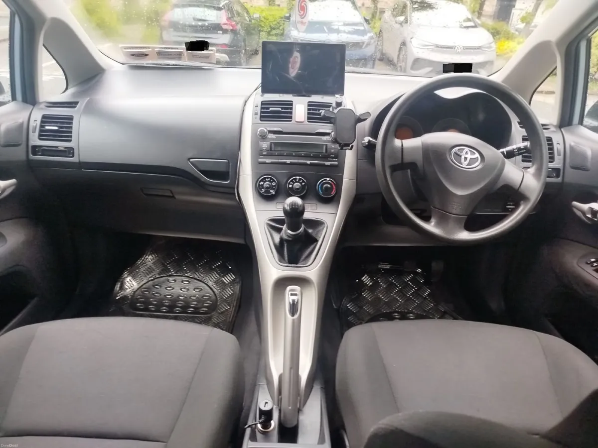 Toyota Auris 2008 - Image 5