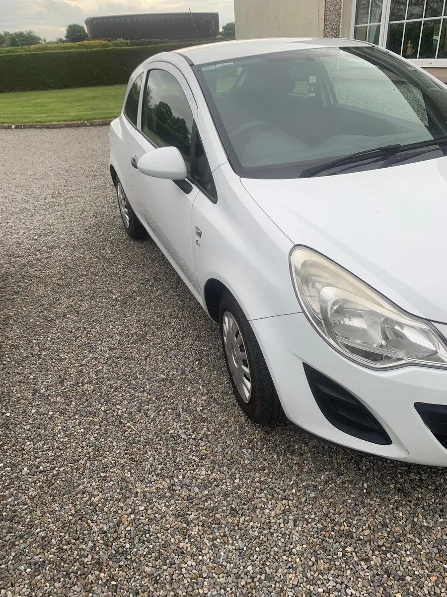 Opel Corsa - Image 2