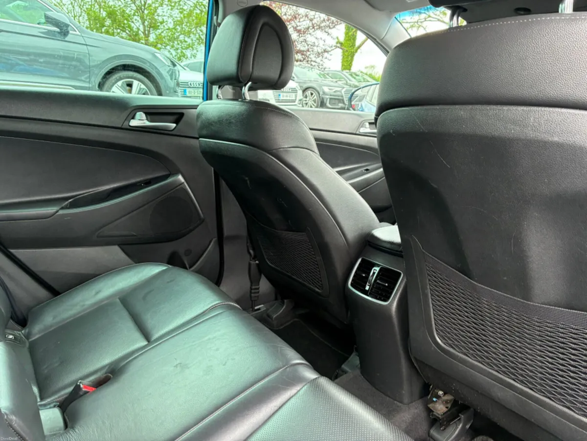 Hyundai Tucson EXECUTIVE 1.7 (BLACK LEATHER) - Image 6