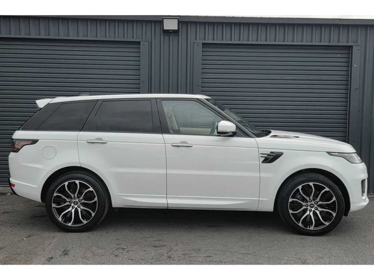 Land Rover Range Rover Sport 2.0 P400E HSE  Editon - Image 4