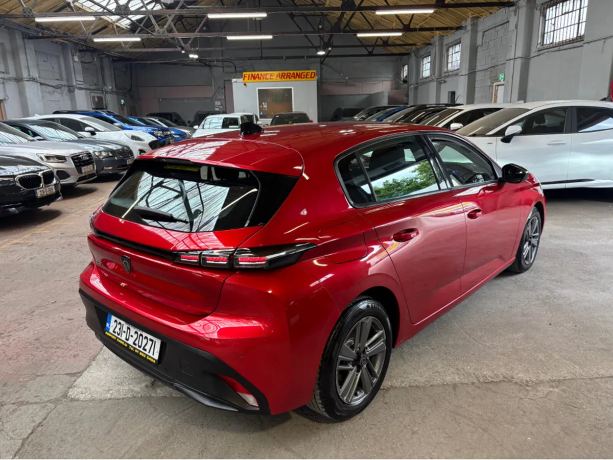 Peugeot 308 ACTIVE 1.2 130 AUTO 6.4 4DR Finance Av - Image 6