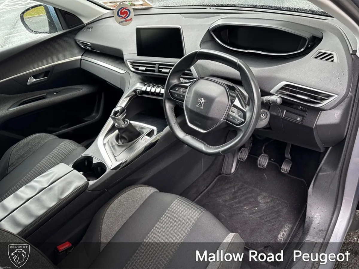 Peugeot 3008 ACTIVE 1.2 130 4DR - Image 2
