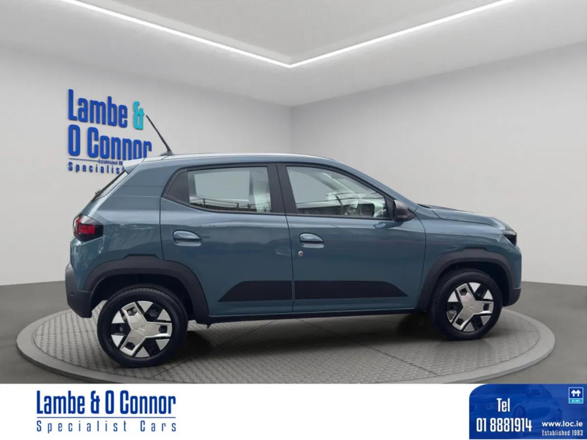 Dacia Spring EXPRESSION EV **** ONLY 2,500 KMS / 8 - Image 2