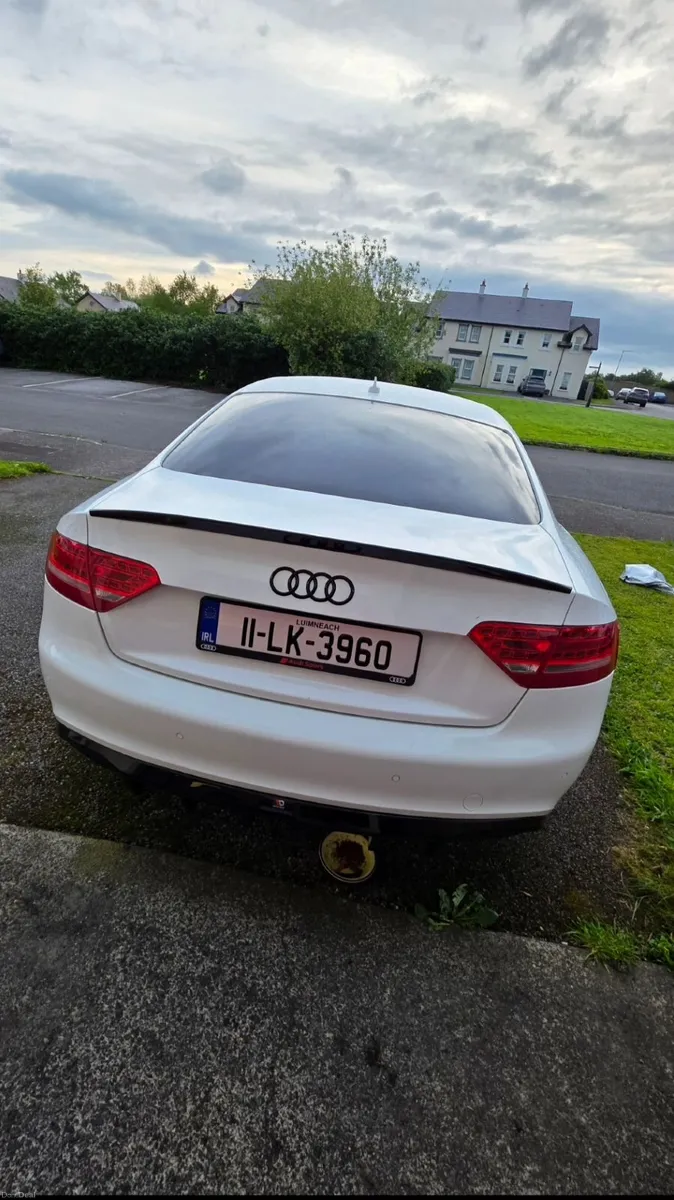 Audi A5 2011 - Image 2