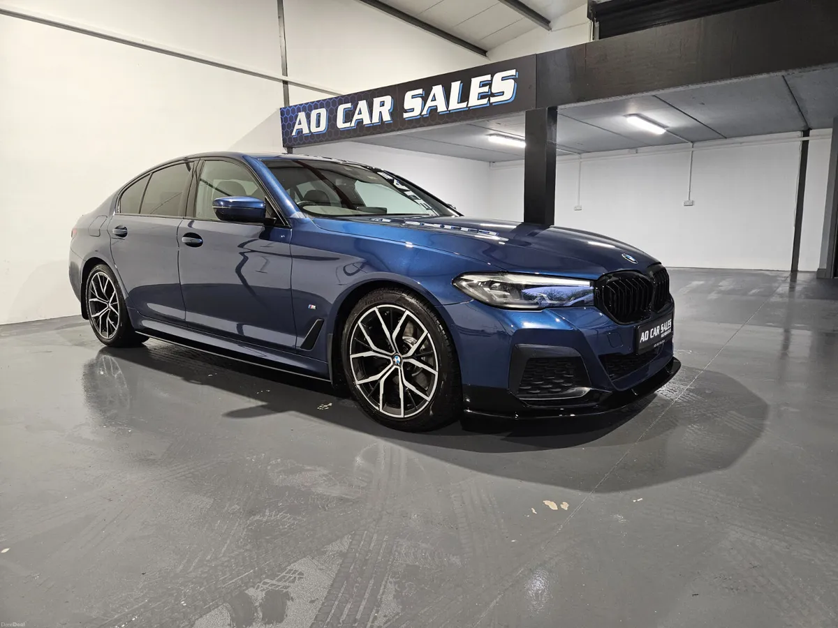 BMW 5-Series 2023 - Image 2