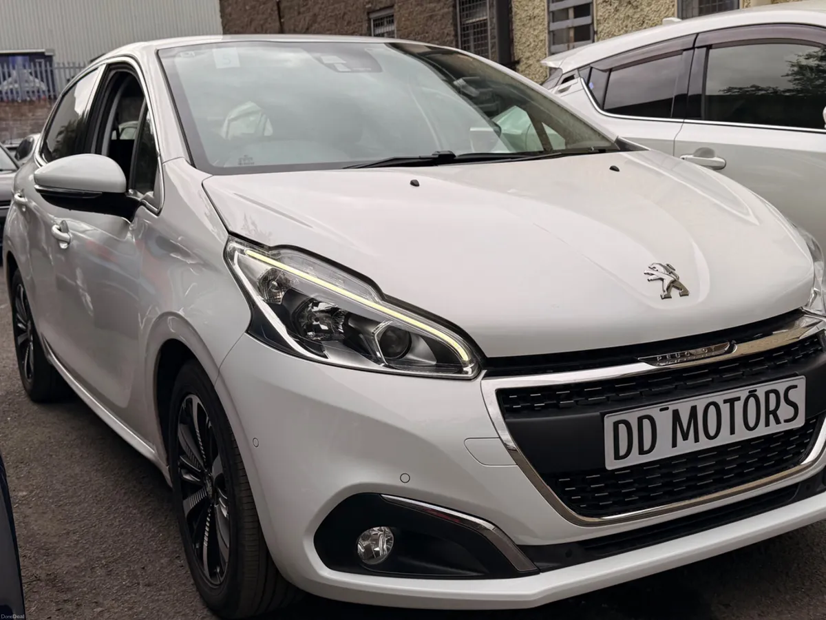 Peugeot 208 2020 1.2 Petrol Automatic - Image 2