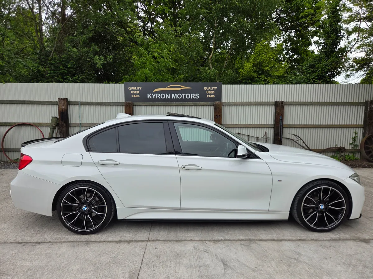 142 BMW 320D M-Sport | Sunroof - Image 3
