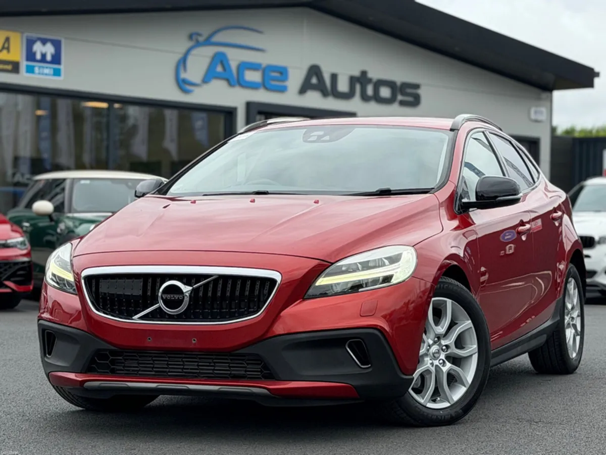 Volvo V40 D4 - 2.0L DIESEL - AUTO - 12M WARRANTY - - Image 1
