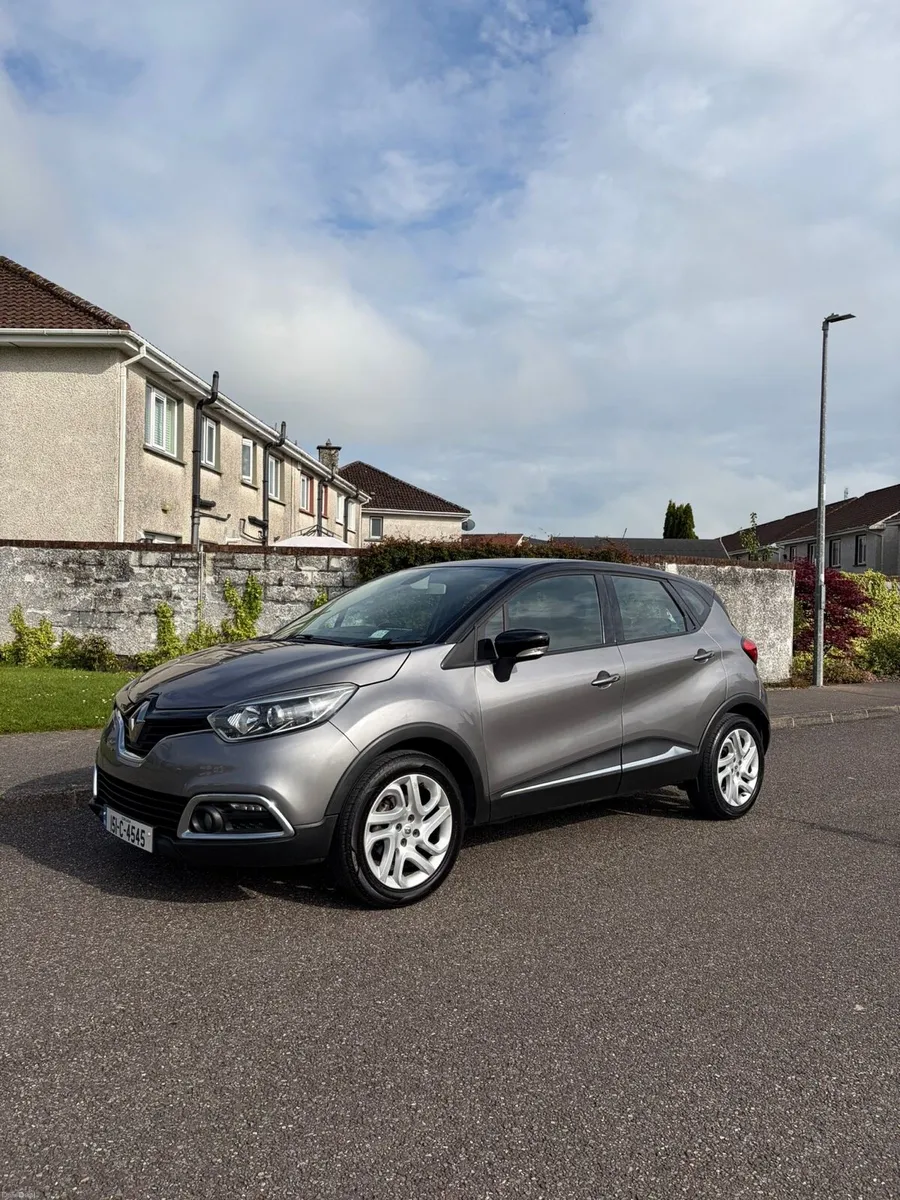 2015 Renault Captur Intense 1.5 dci - Image 1