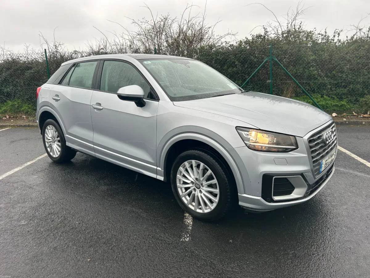 2019 AUDI Q3 30 TDI SE 1.6 TDI SUNROOF - Image 1