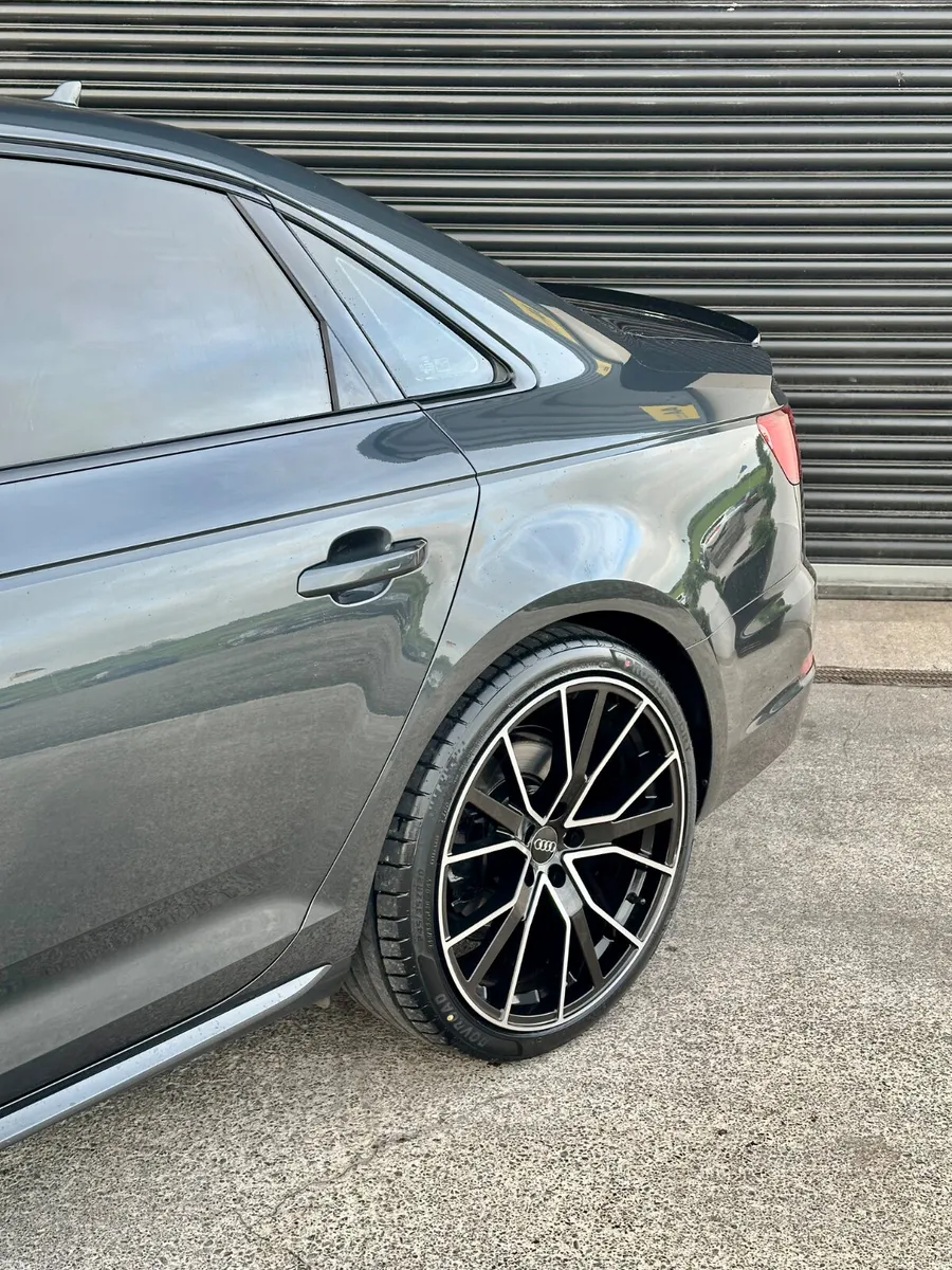 162 AUDI A4 SLINE 2.0L TDI BLACK EDITON STYLING - Image 3