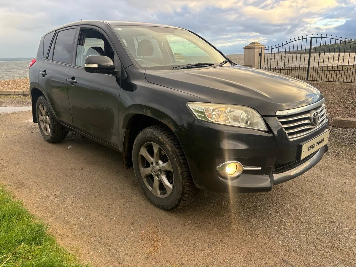 2012 Toyota RAV4 2.2 - Image 1