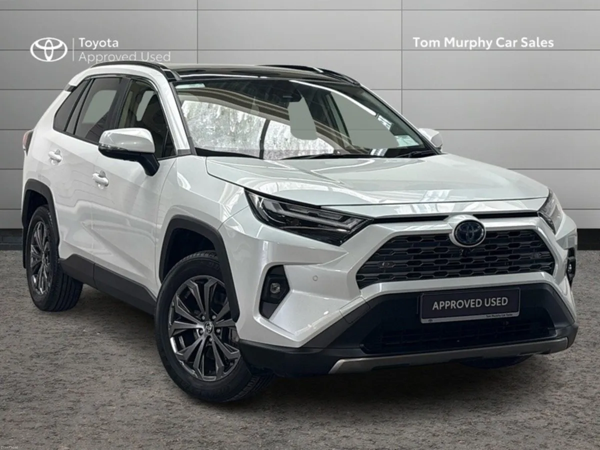 Toyota RAV4 PLATINUM HYBRID - TOP SPEC - LOW MILEA - Image 1