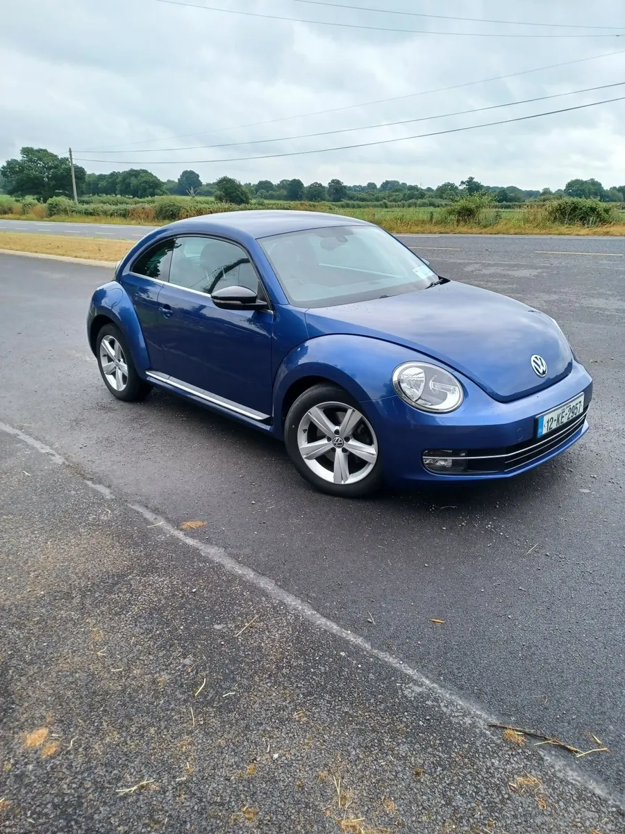 Volkswagen Beetle 2012 - Image 1