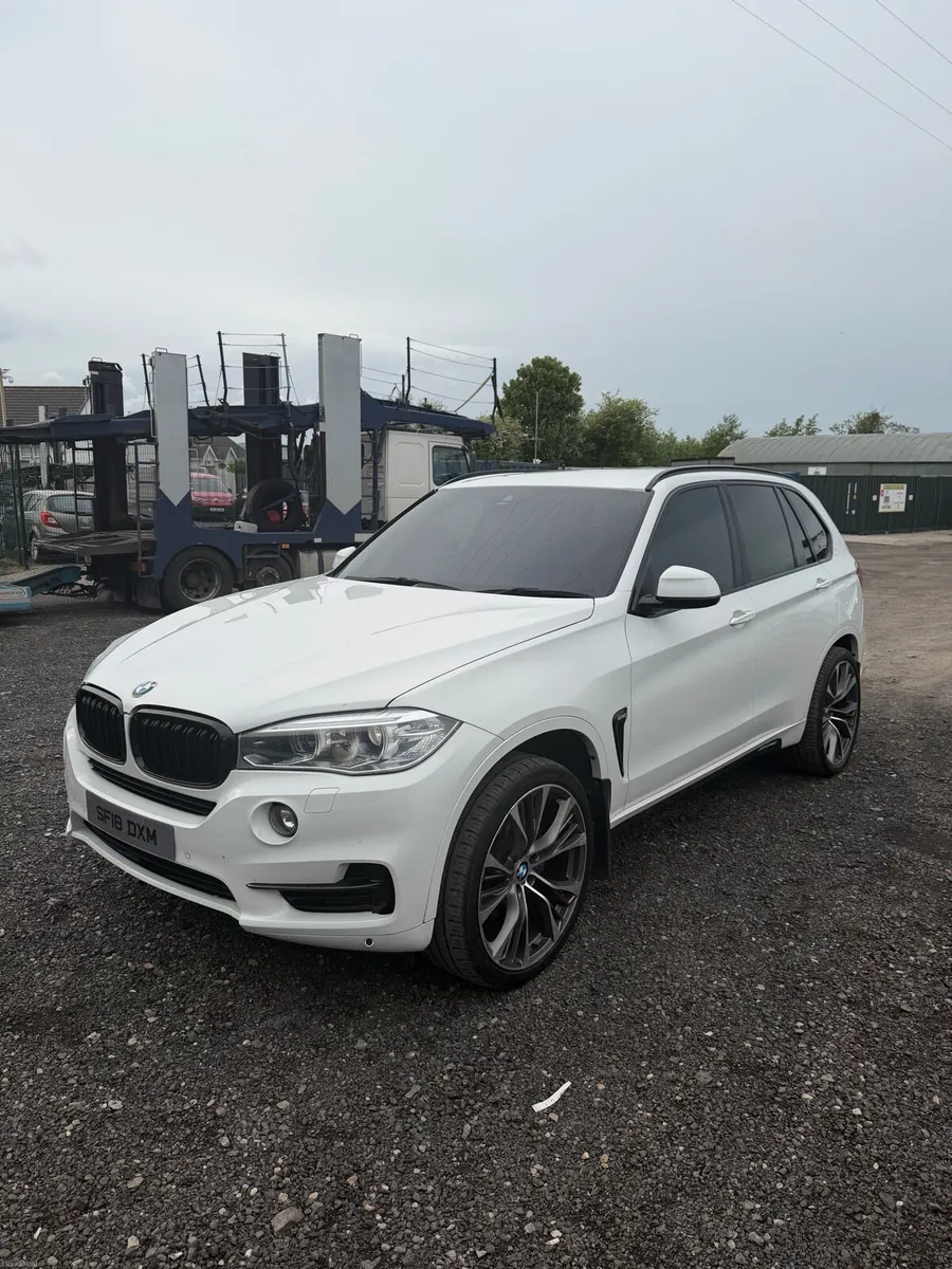 BMW x5 - Image 1