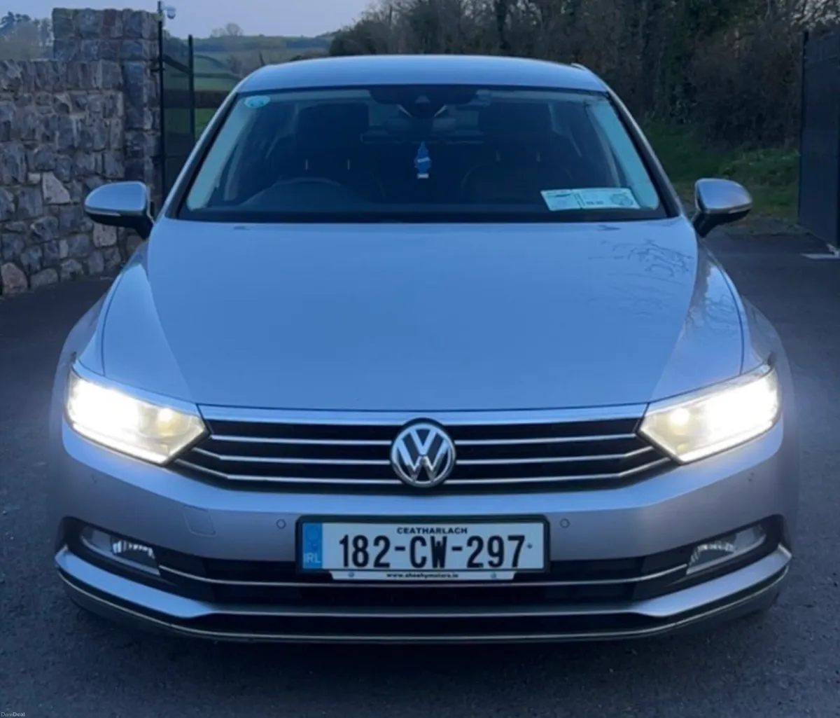 Volkswagen Passat - Image 4