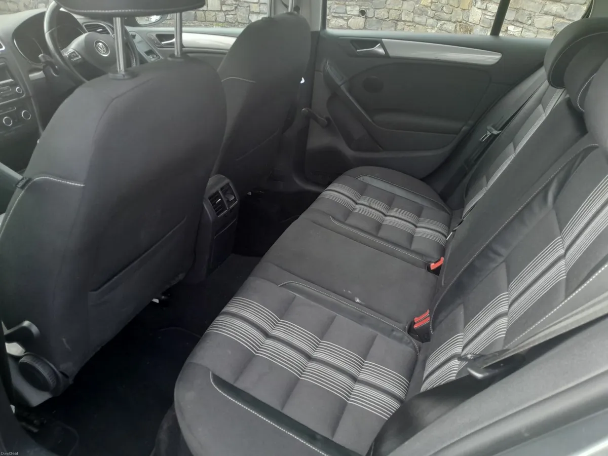 2012 Volkswagen Golf  1,6 diesel  nct 09/26 \€2500 - Image 2