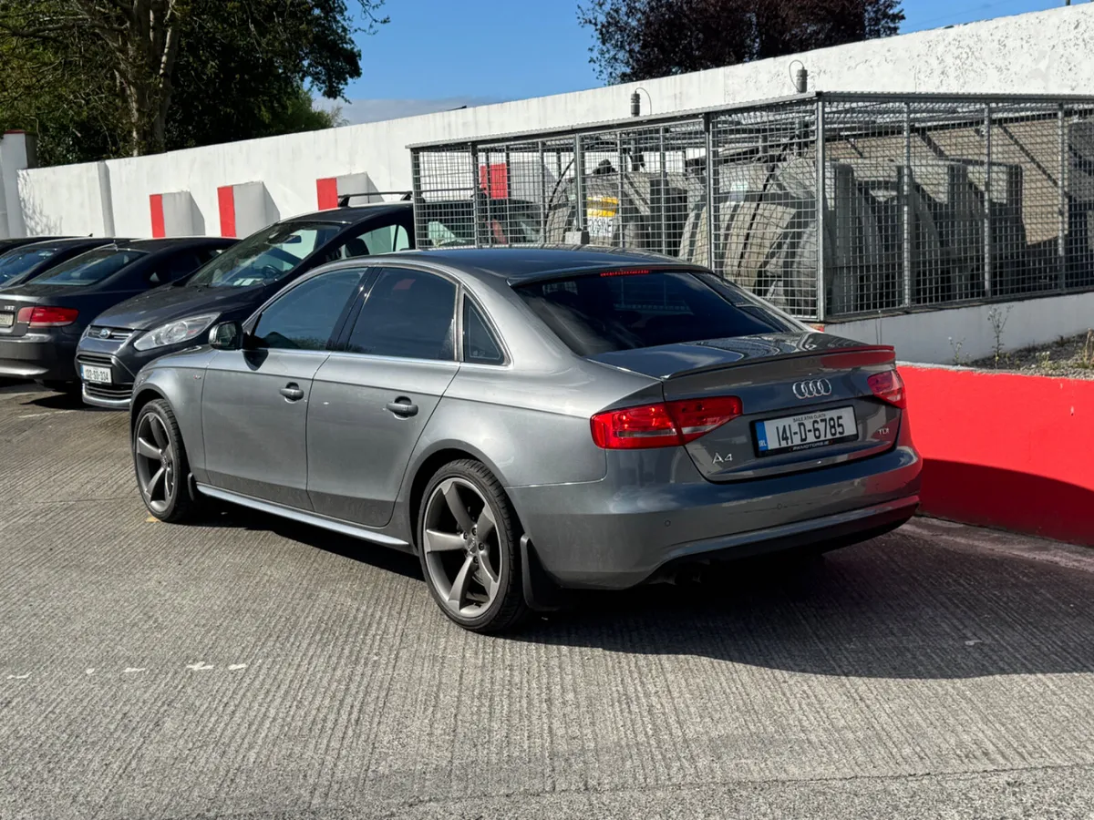Audi A4 2014 2.0 tdi manual - Image 4