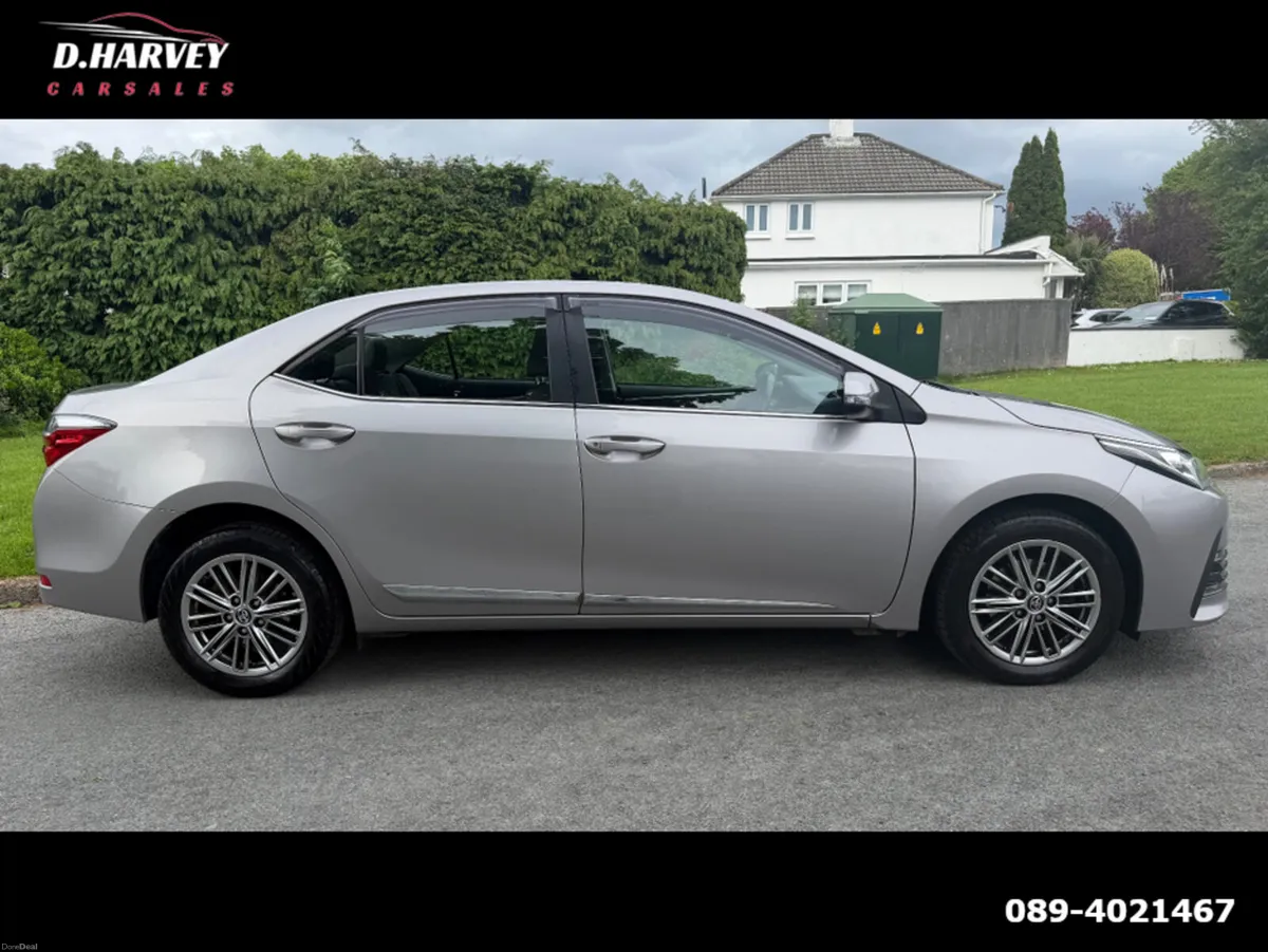 Toyota Corolla 1.33 Luna Sport**Irish Car**Low Mil - Image 2