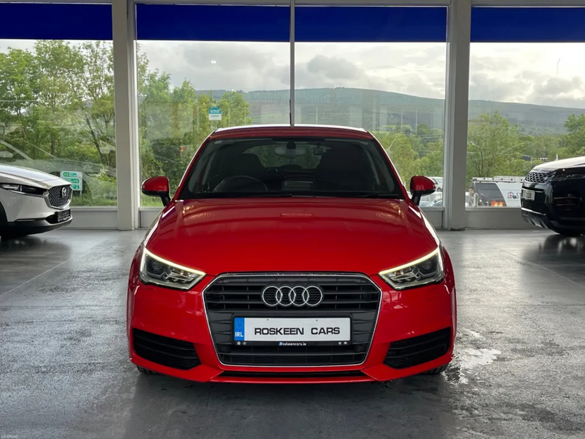 Audi A1 DBA-8XCHZ 5DR - Image 2
