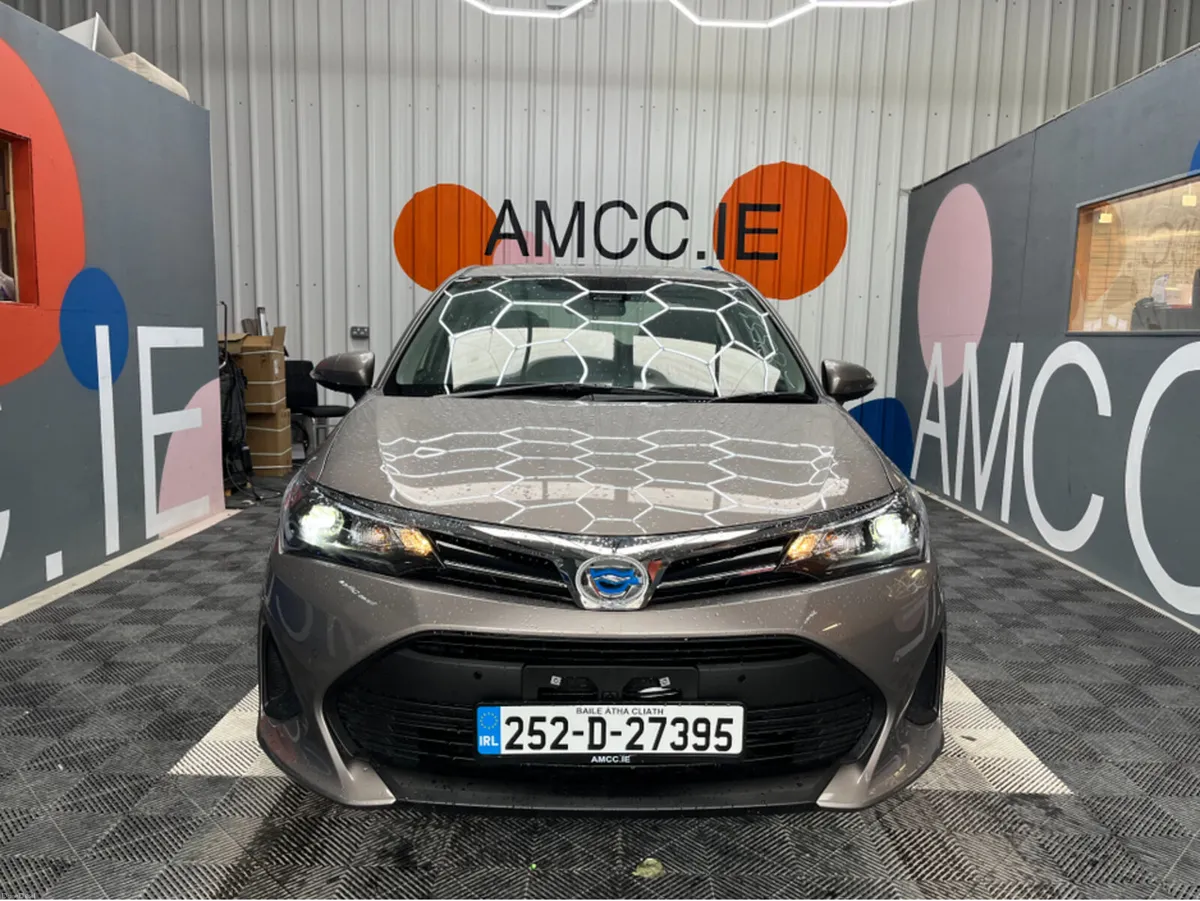 Toyota Corolla €24950 2025 TOYOTA COROLLA 1.5 AUTO - Image 6