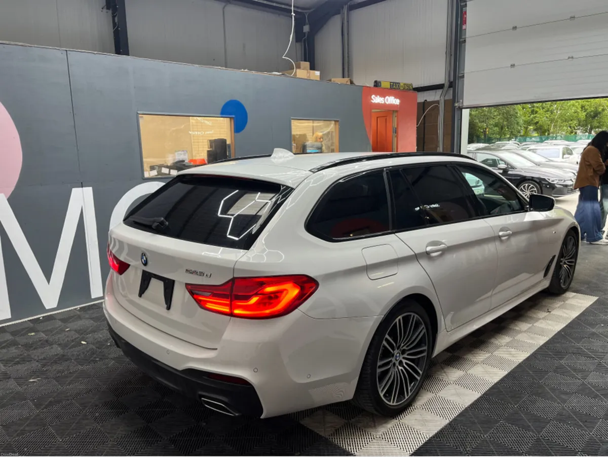 BMW 5-Series €27950 2019 BMW 523D TOURING 2.0 AUTO - Image 2
