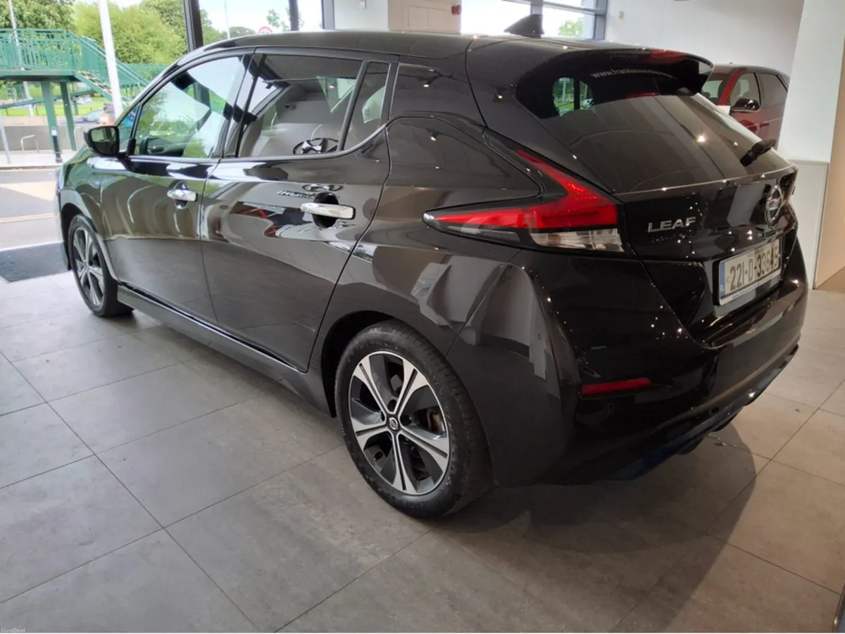Nissan Leaf TEKNA ** Top Spec ** - Image 4