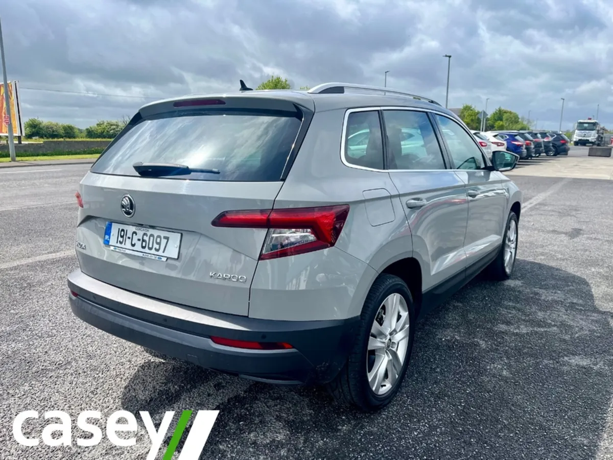 Skoda Karoq STYLE 1.6 TDI 115HP DSG 4DR AUTO - Image 3