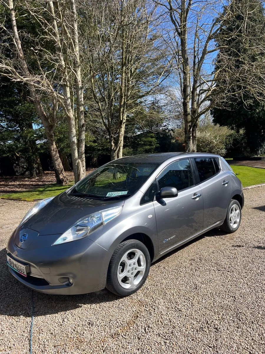 Nissan Leaf 2015 (Low mileage 11/12 battery health - Image 1