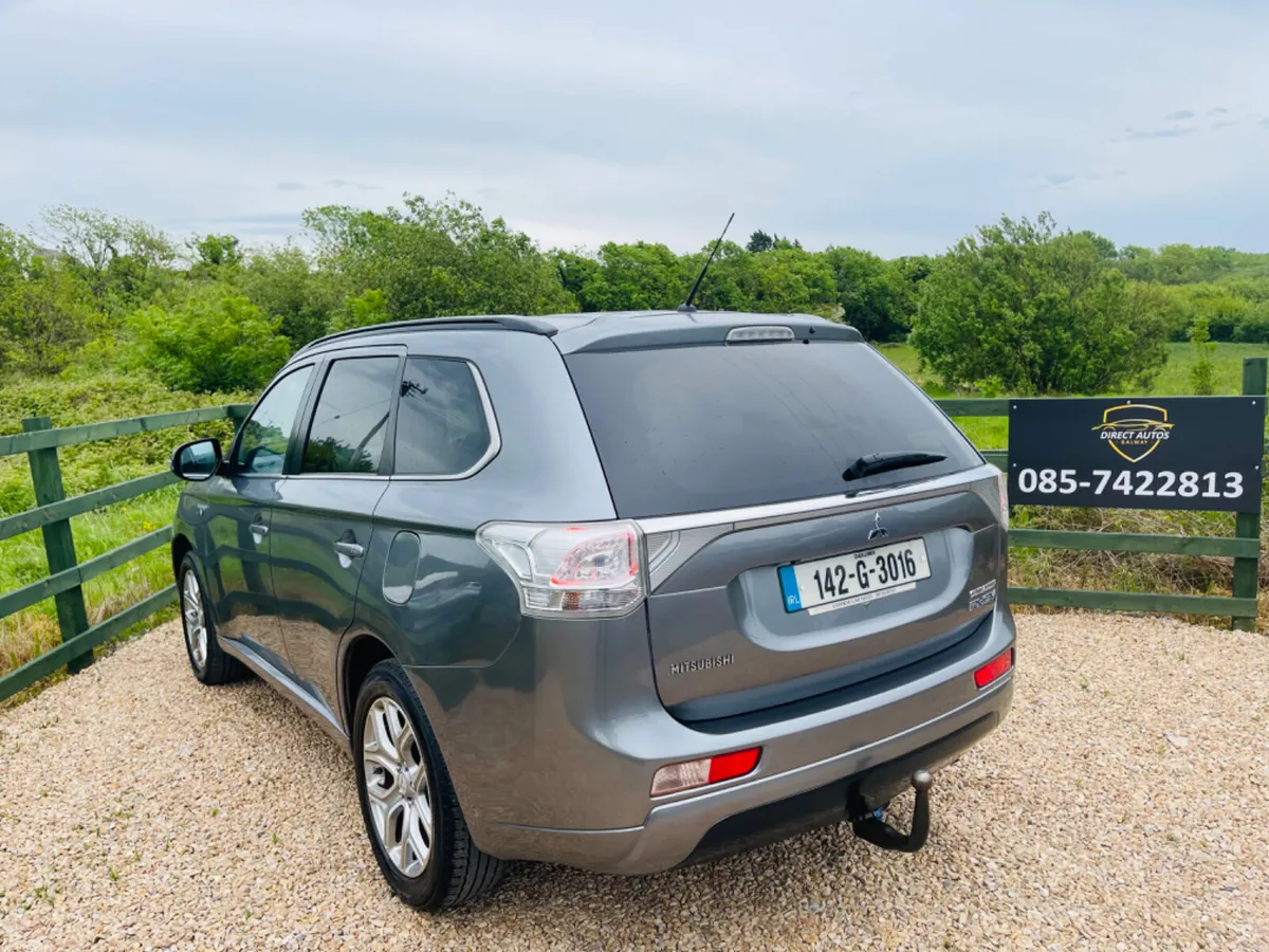 🌟14 Mitsubishi Outlander 2.0 Auto New NCT Mint🌟 - Image 5