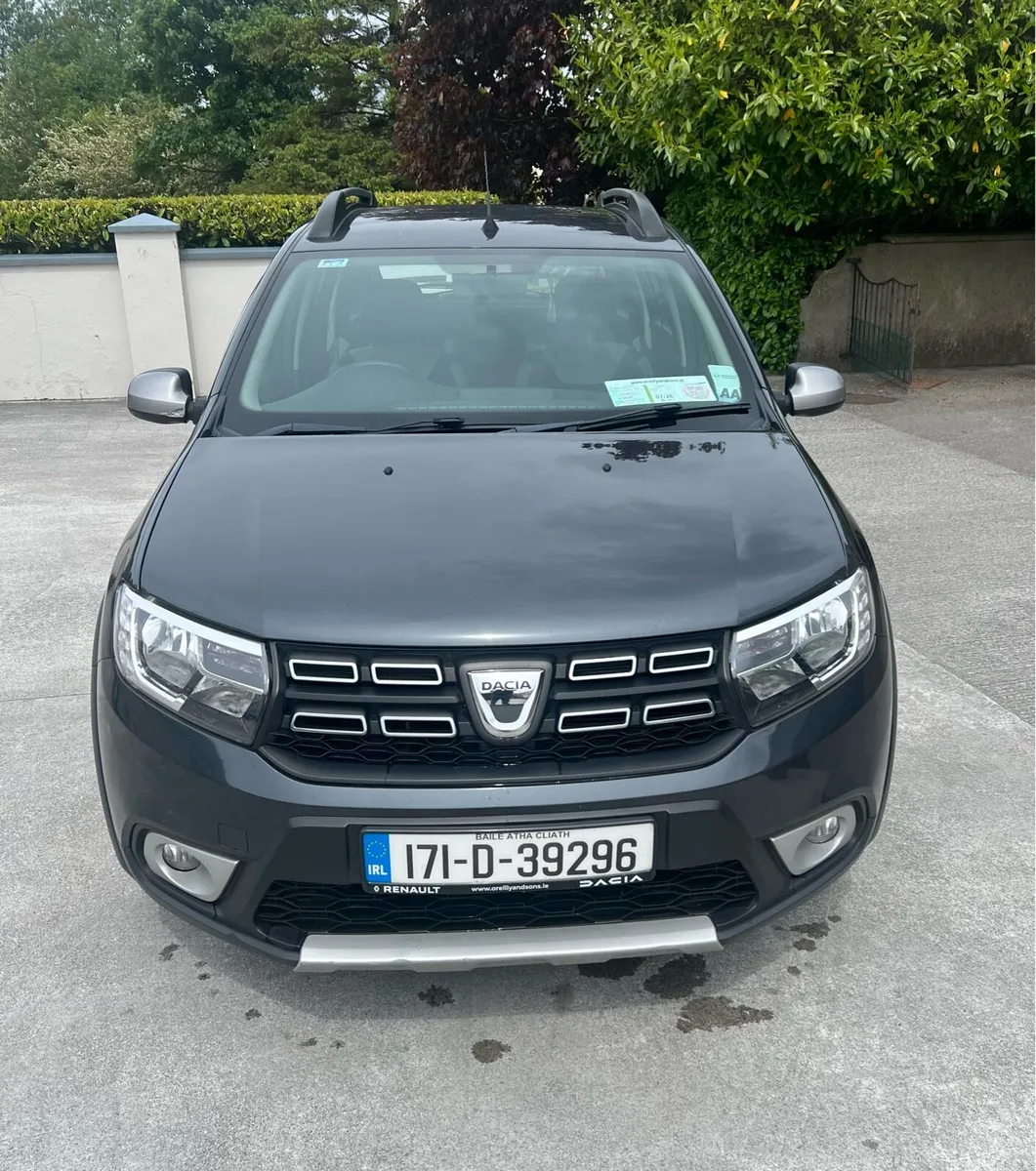 171 Dacia Sandero Stepway - Image 1