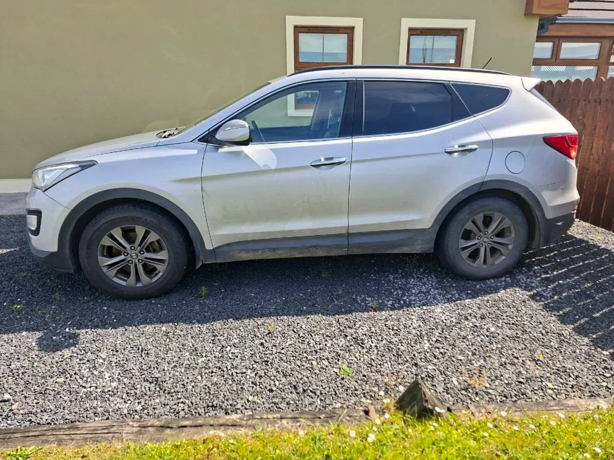 Hyundai Santa Fe - Image 4