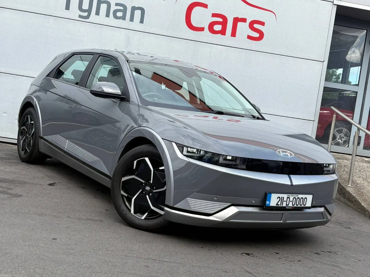 2021 Hyundai IONIQ 5, Premium, 73kwh, 19" Alloys - Image 3